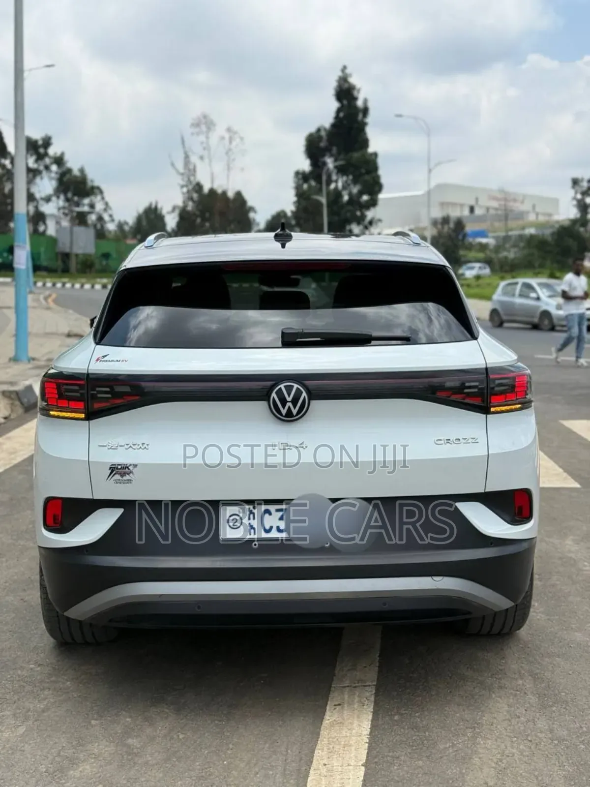 Volkswagen ID.4 2023 Ivory