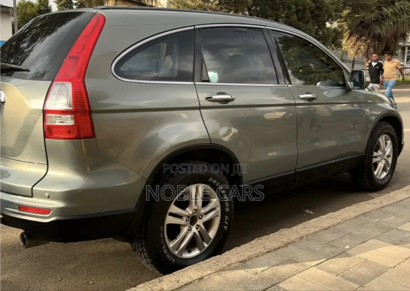 Honda CR-V LX 4dr SUV (2.4L 4cyl 5A) 2010 Green