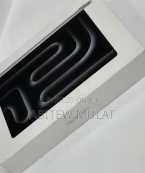 New Apple MacBook Pro 2024 M4 Pro 16-Inch 24GB Apple M4 SSD 512GB