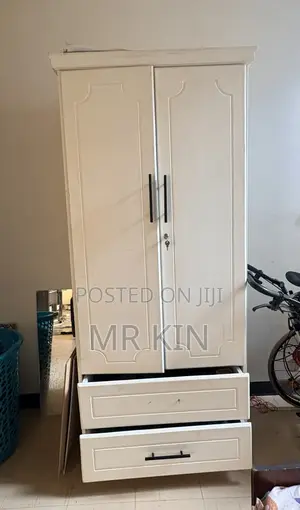 Kum Satn Used Nech Ena Arif