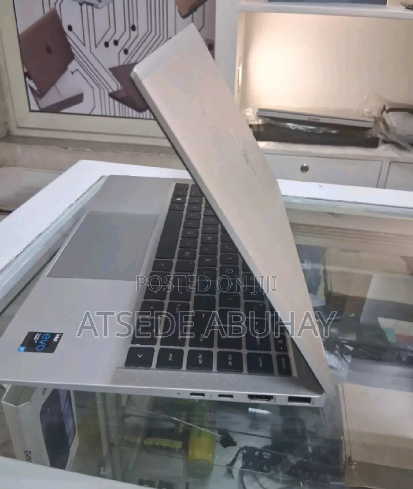 New Laptop HP EliteBook X360 1030 G8 32GB Intel Core I7 SSD 512GB