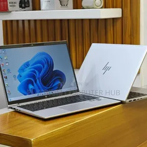 New Laptop HP EliteBook 830 G9 16GB Intel Core I5 SSD 512GB