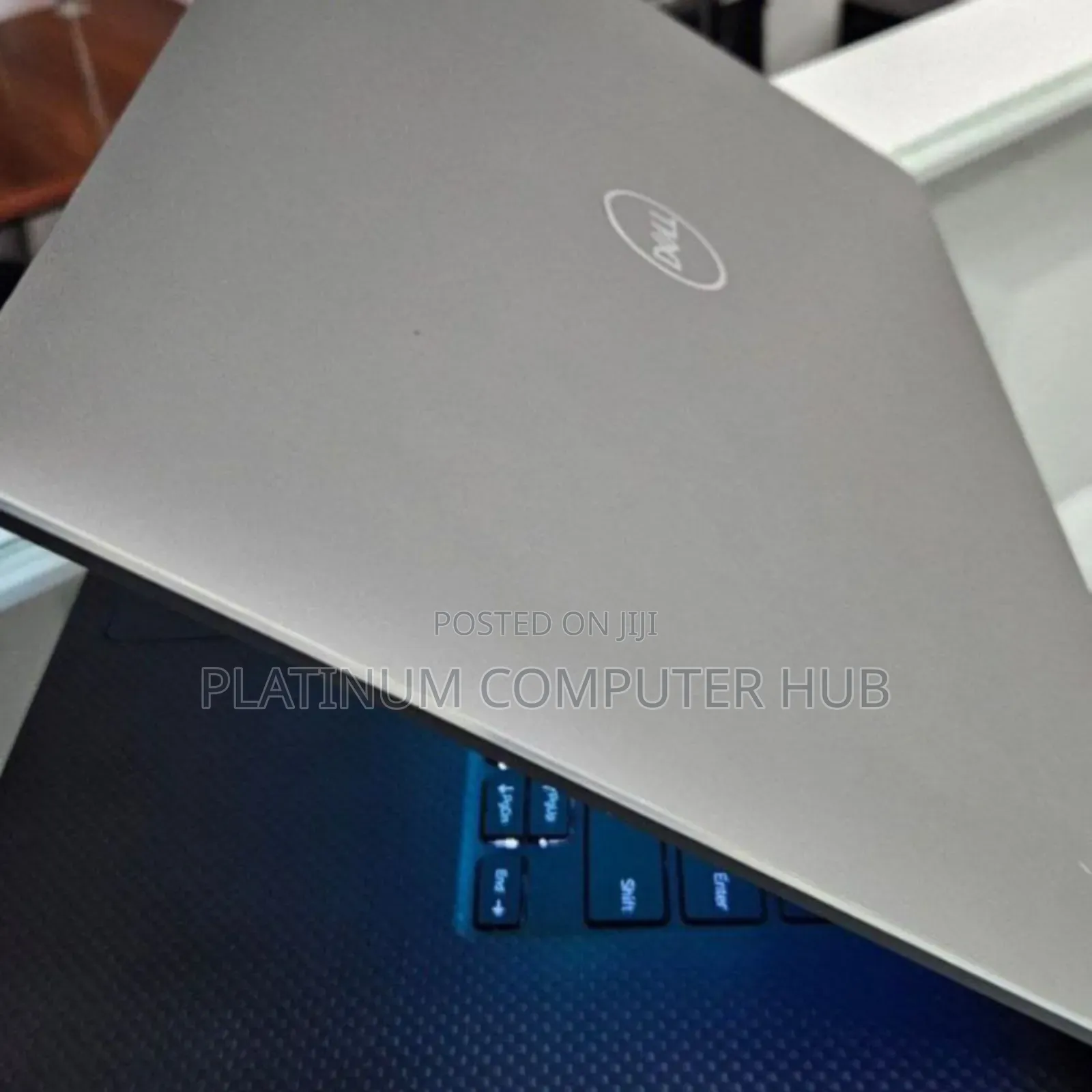 New Laptop Dell Precision 5540 16GB Intel Core I5 SSD 256GB