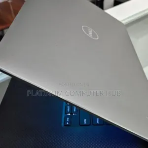 New Laptop Dell Precision 5540 16GB Intel Core I5 SSD 256GB