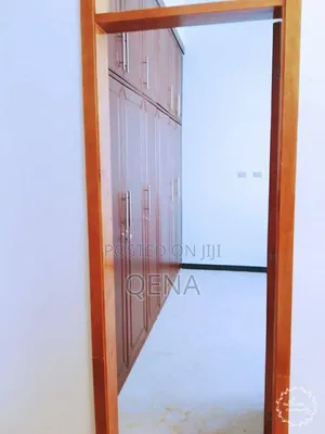 Furnished 5bdrm Villa in Akaky Kaliti for sale