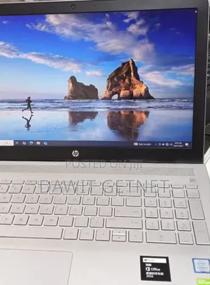 New Laptop HP Pavilion 15 8GB Intel Core i5 SSD 1T