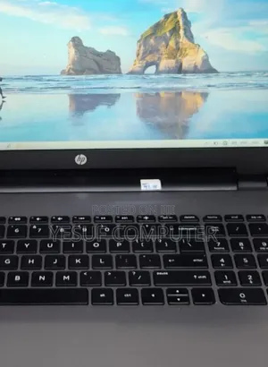 New Laptop HP Stream Notebook 4GB Intel Core I3 HDD 1T