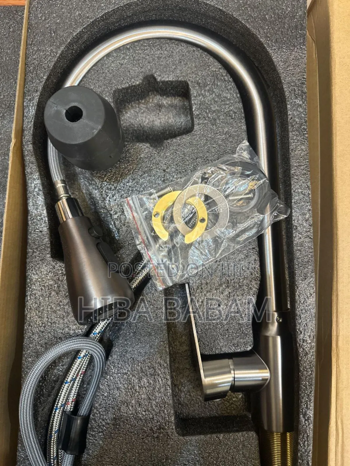 Pagoda Pul-Out Kitchen Faucet