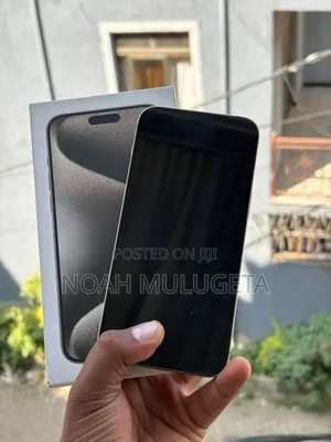 New Apple iPhone 15 Pro Max 256 GB White