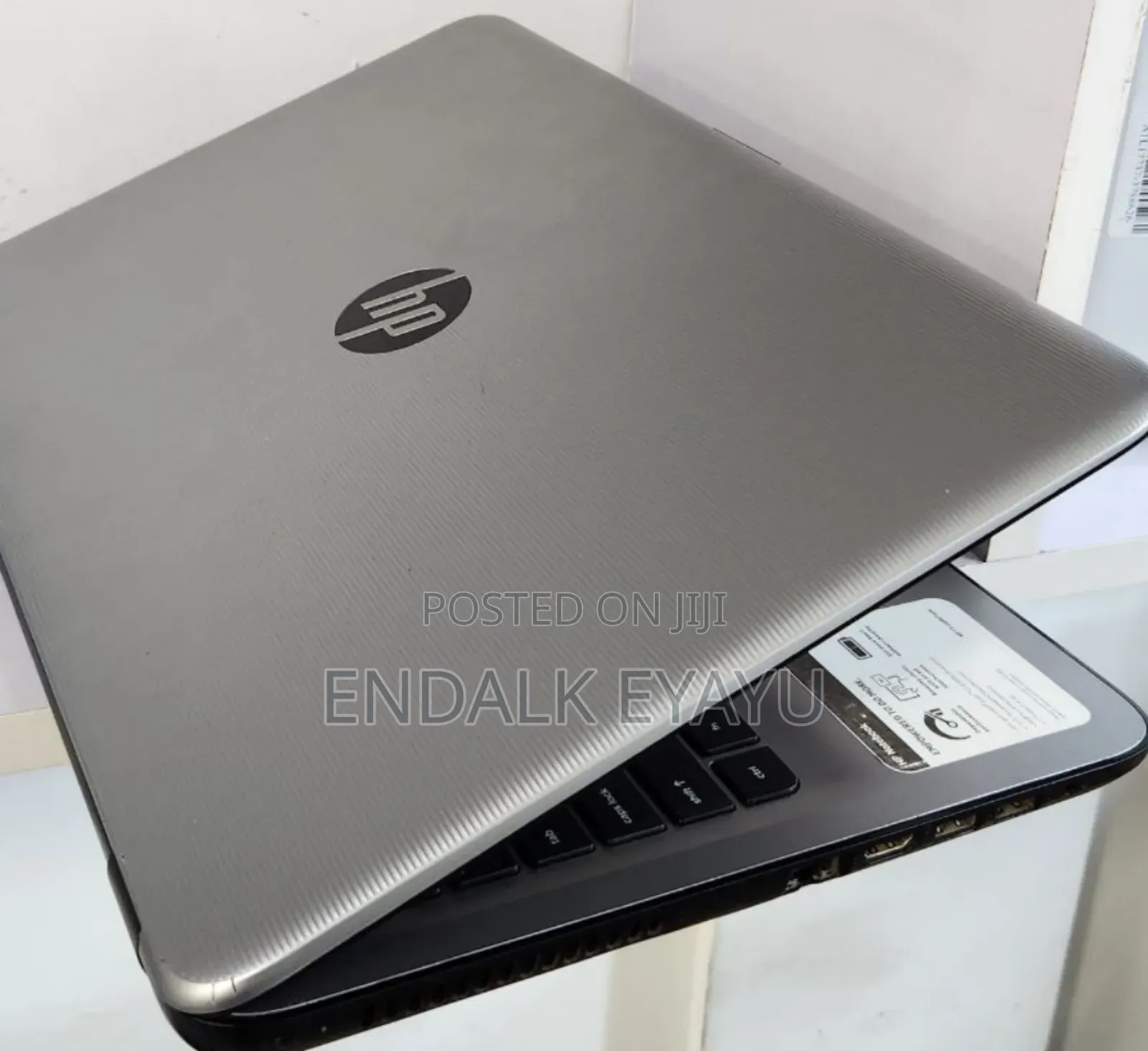New Laptop HP 4GB Intel Core I3 HDD 1T