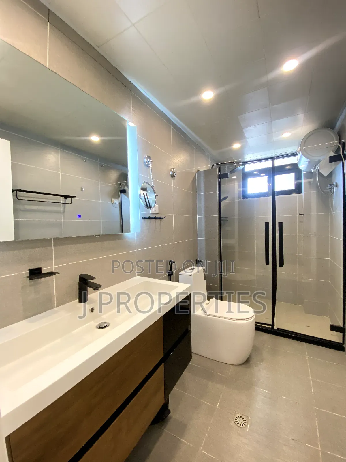 Furnished 2bdrm Apartment in Bole for rent