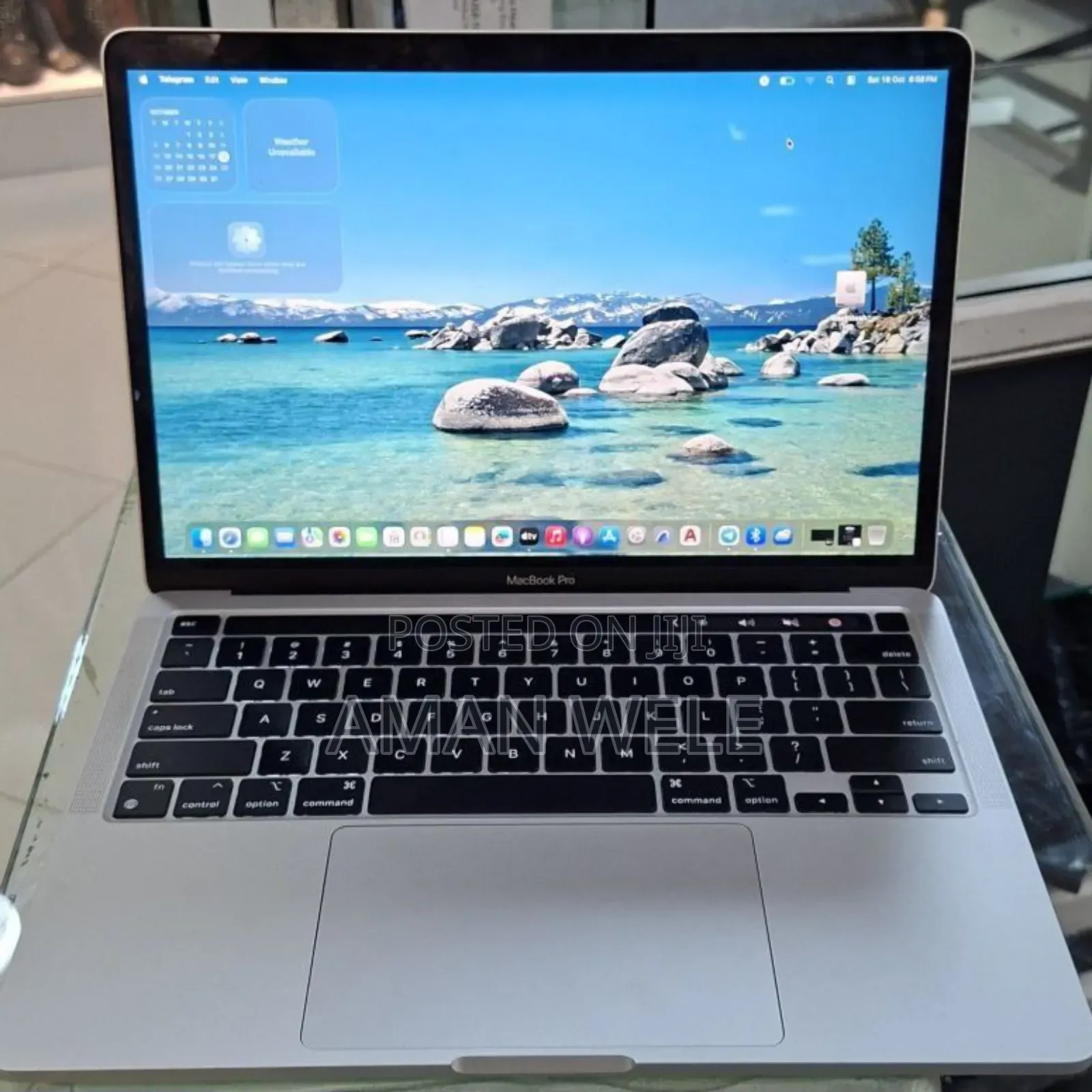 New Laptop Apple MacBook Pro 2022 M2 8GB Apple M2 HDD 512GB