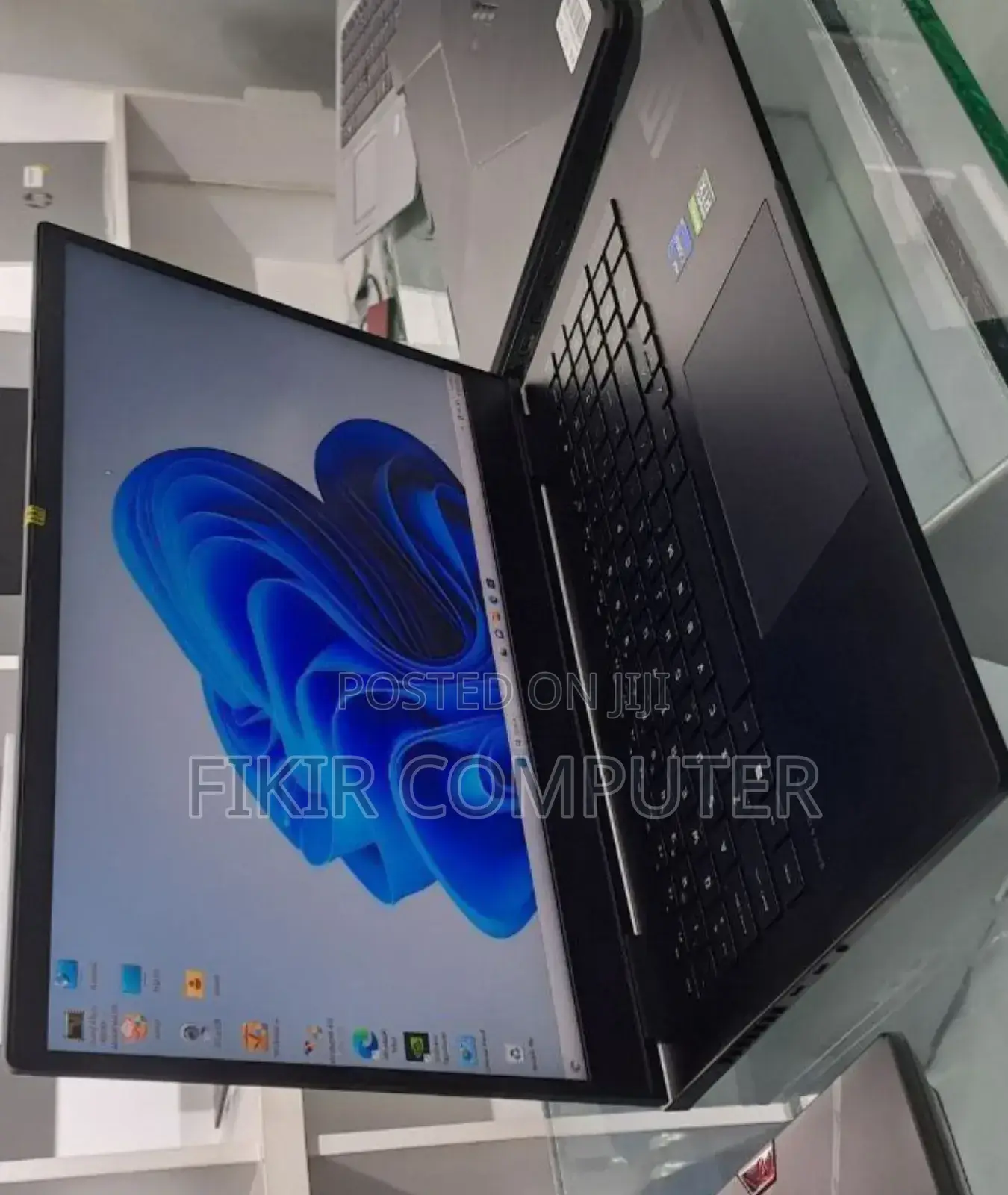 New Laptop Lenovo ThinkPad T14s G4 8GB Intel Core I5 SSD 256GB