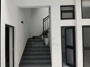 Furnished 8bdrm House in ሳህለትምህረት, Yeka for sale