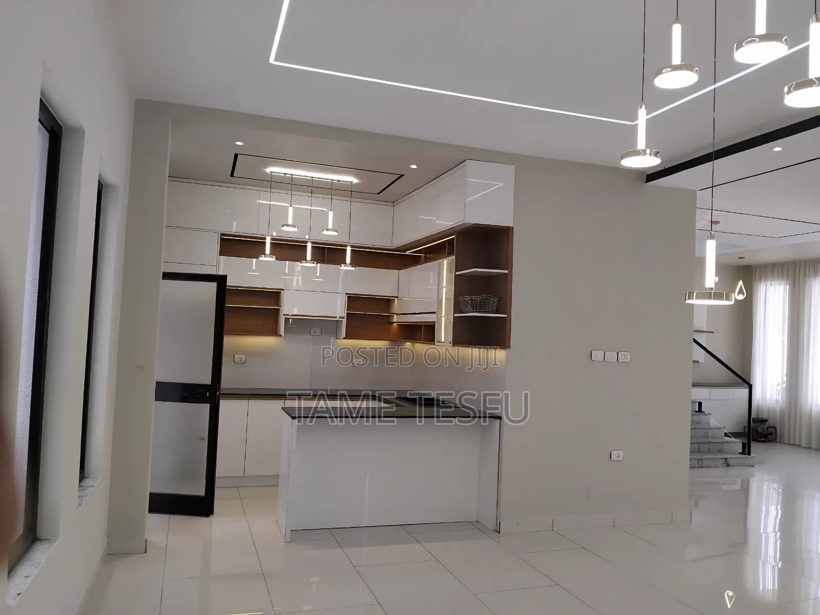 Furnished 8bdrm House in ሳህለትምህረት, Yeka for sale