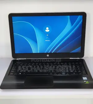 New Laptop HP Pavilion 15 8GB Intel Core I5 SSD 256GB