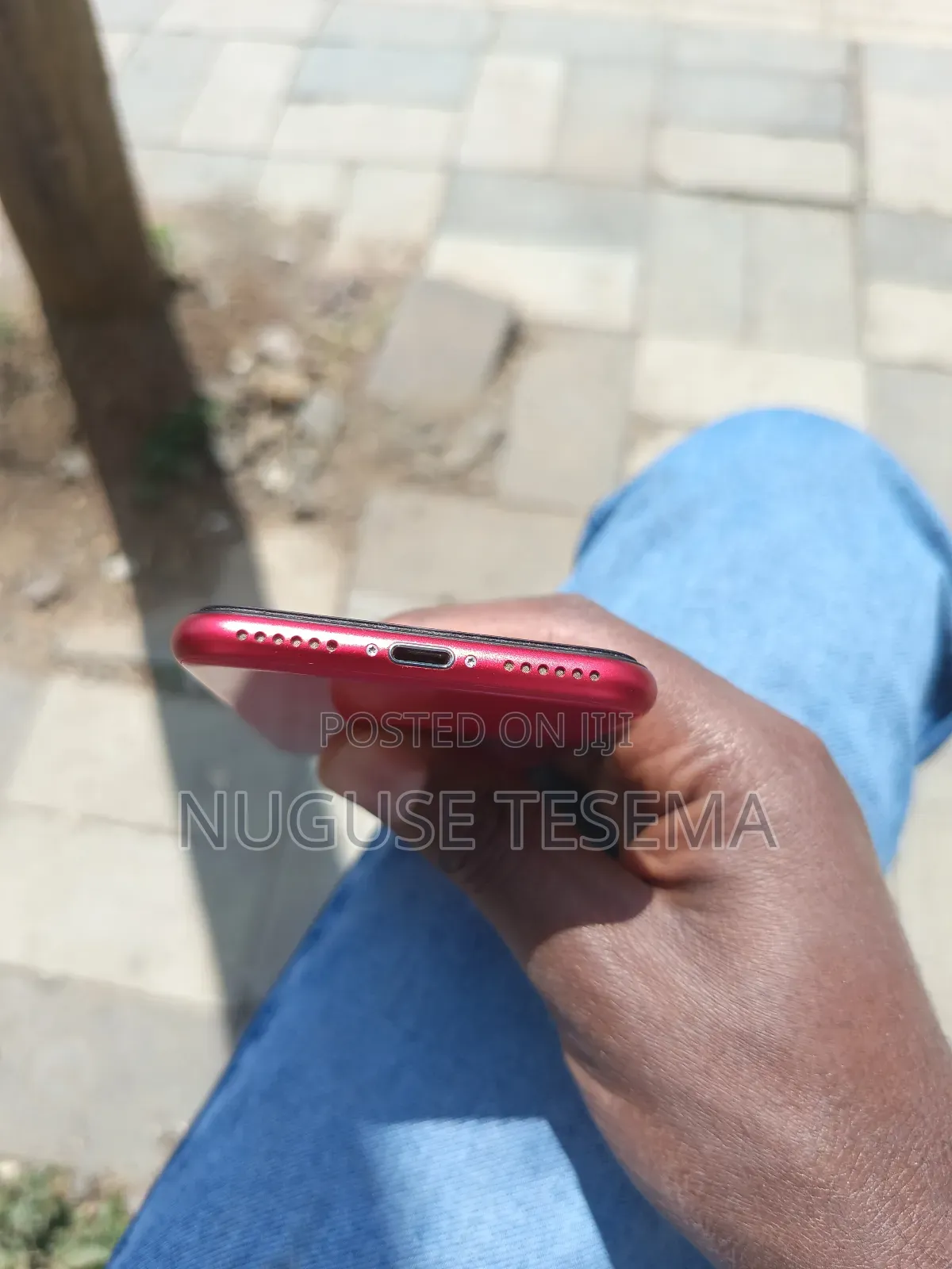 Apple iPhone SE (2020) 64 GB Red