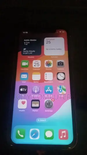 Photo - Apple iPhone 11 64 GB Red