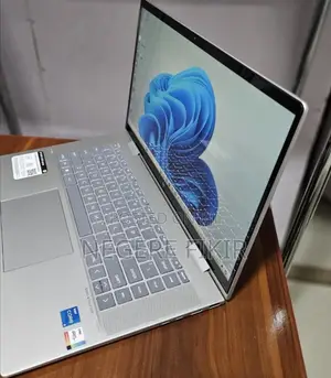 Photo - New Laptop HP Envy X360 8GB Intel Core I5 SSD 512GB