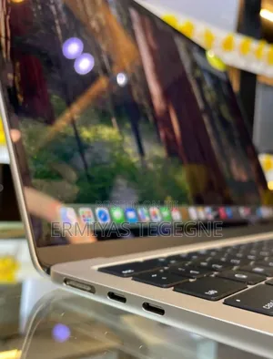 New Laptop Apple MacBook 16GB Apple M4 Pro SSD 16 GB