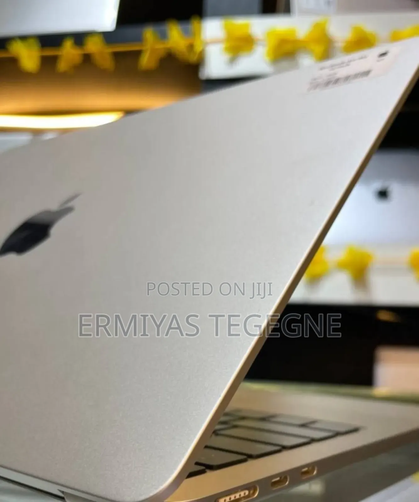 New Laptop Apple MacBook 16GB Apple M4 Pro SSD 16 GB