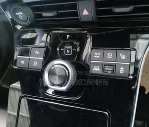 Toyota bZ4X 2024 White