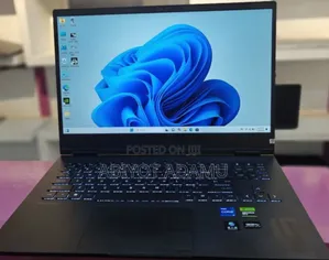 New Laptop HP Omen Max 16 16GB Intel Core I7 SSD 1T