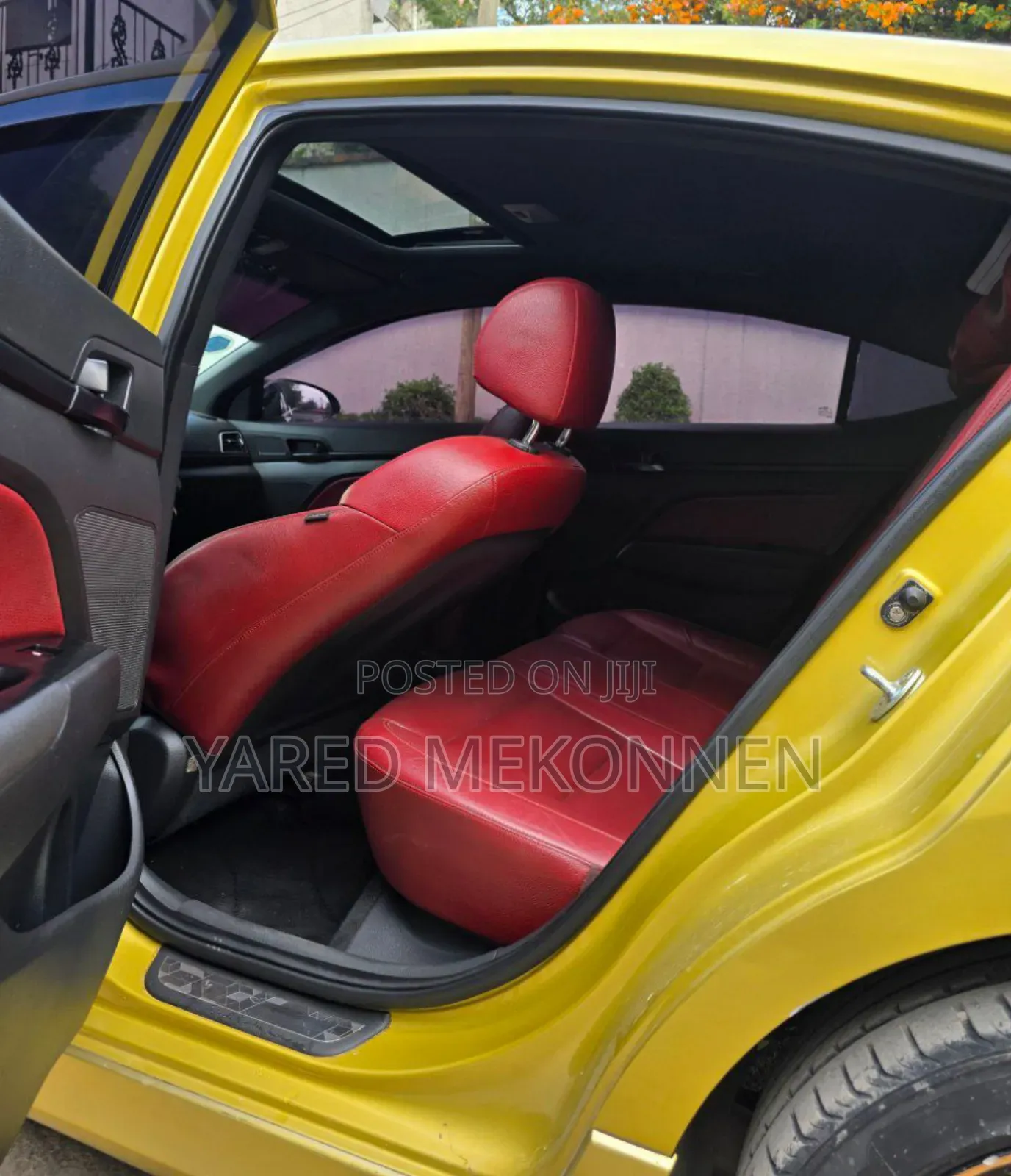 Hyundai Avante 2017 Gold