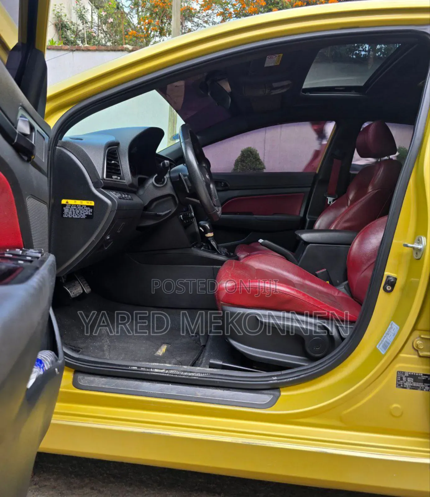 Hyundai Avante 2017 Gold