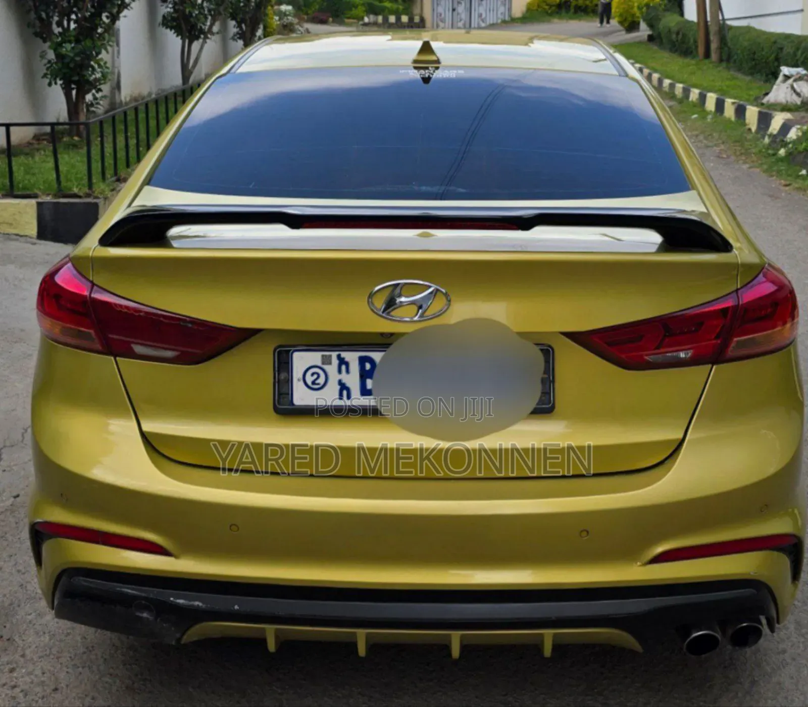Hyundai Avante 2017 Gold