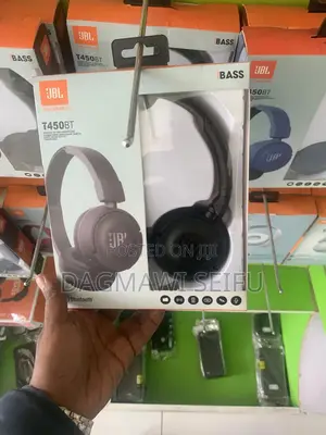 Photo - JBL T450 Bluetooth Headphones