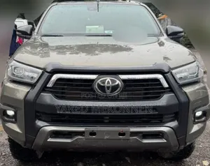 Toyota Hilux 2022