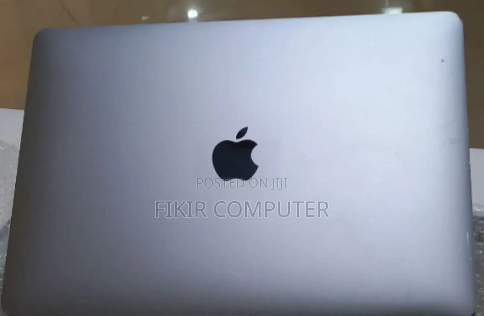 New Laptop Apple MacBook Air 2020 M1 8GB Intel Core I5 SSD 256GB