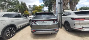 New Hyundai Tucson 2023 Gray