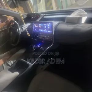 Toyota bZ4X 2023 Silver