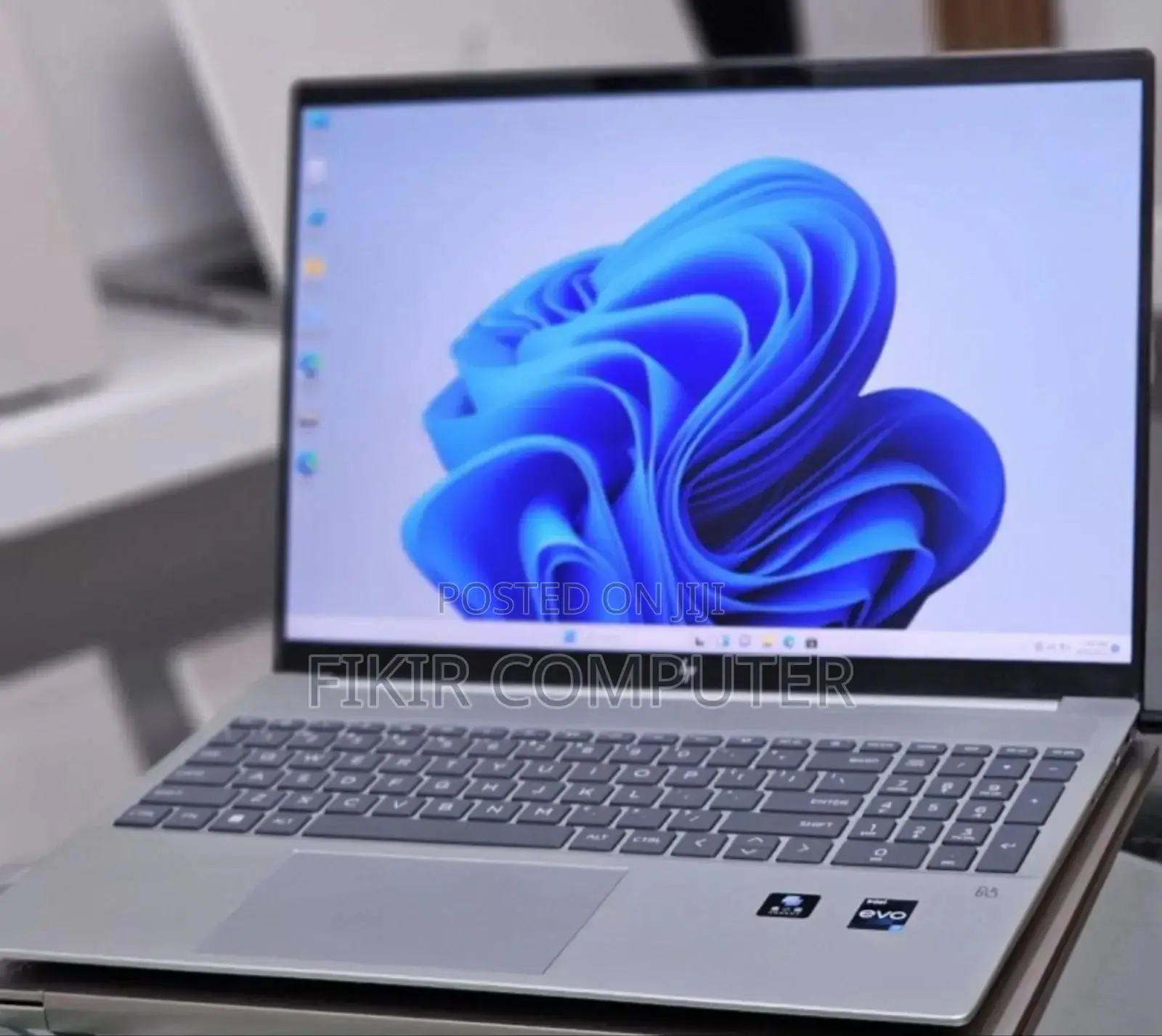 New Laptop HP Pavilion 15 16GB Intel Core I7 SSD 1T