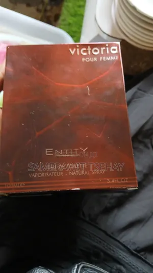 Photo - Victoria Perfume