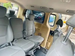 Hyundai H1 2021 Silver