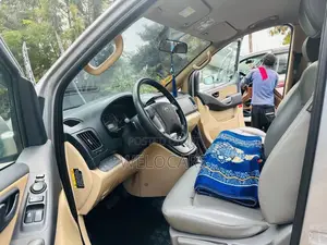 Hyundai H1 2021 Silver