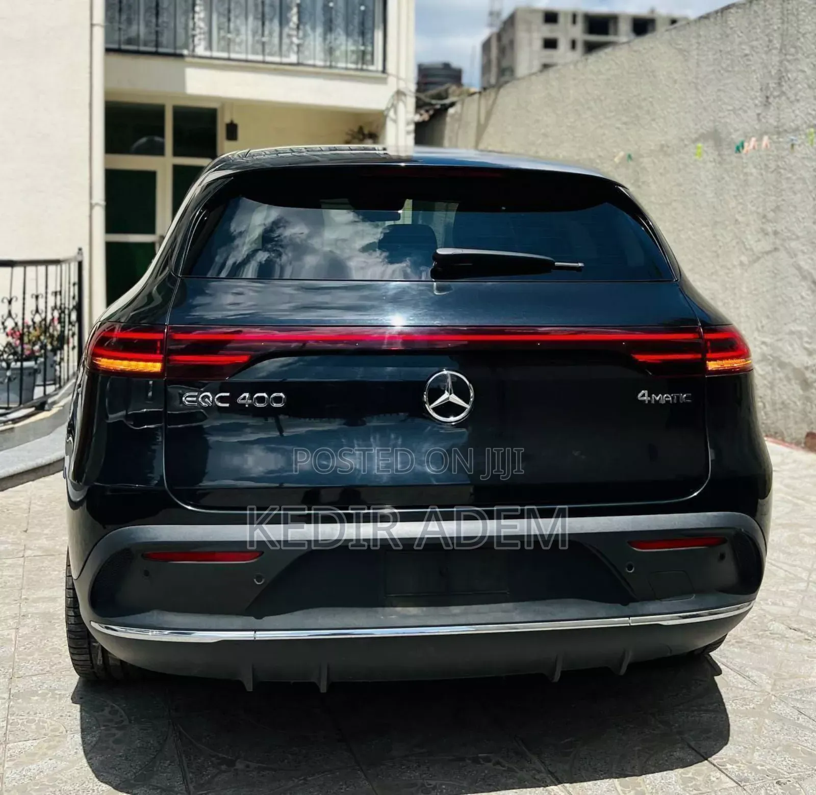 Mercedes-Benz EQC EQC400 4MATIC 2022 Black