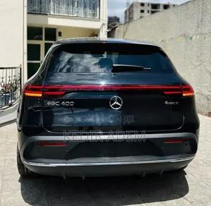 Photo - Mercedes-Benz EQC EQC400 4MATIC 2022 Black