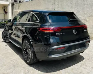 Mercedes-Benz EQC EQC400 4MATIC 2022 Black