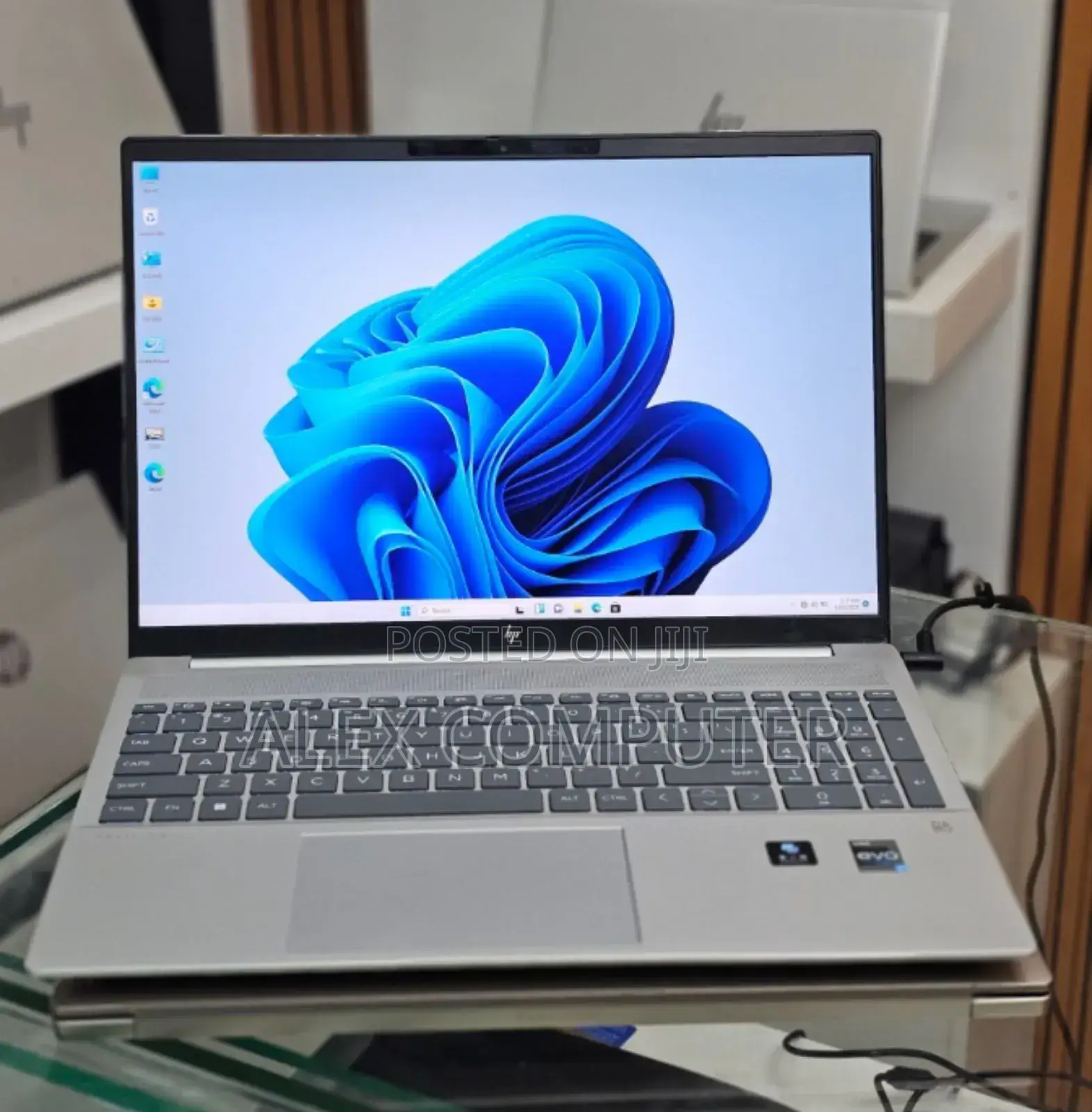 New Laptop HP Pavilion 15 16GB Intel Core I7 SSD 1T