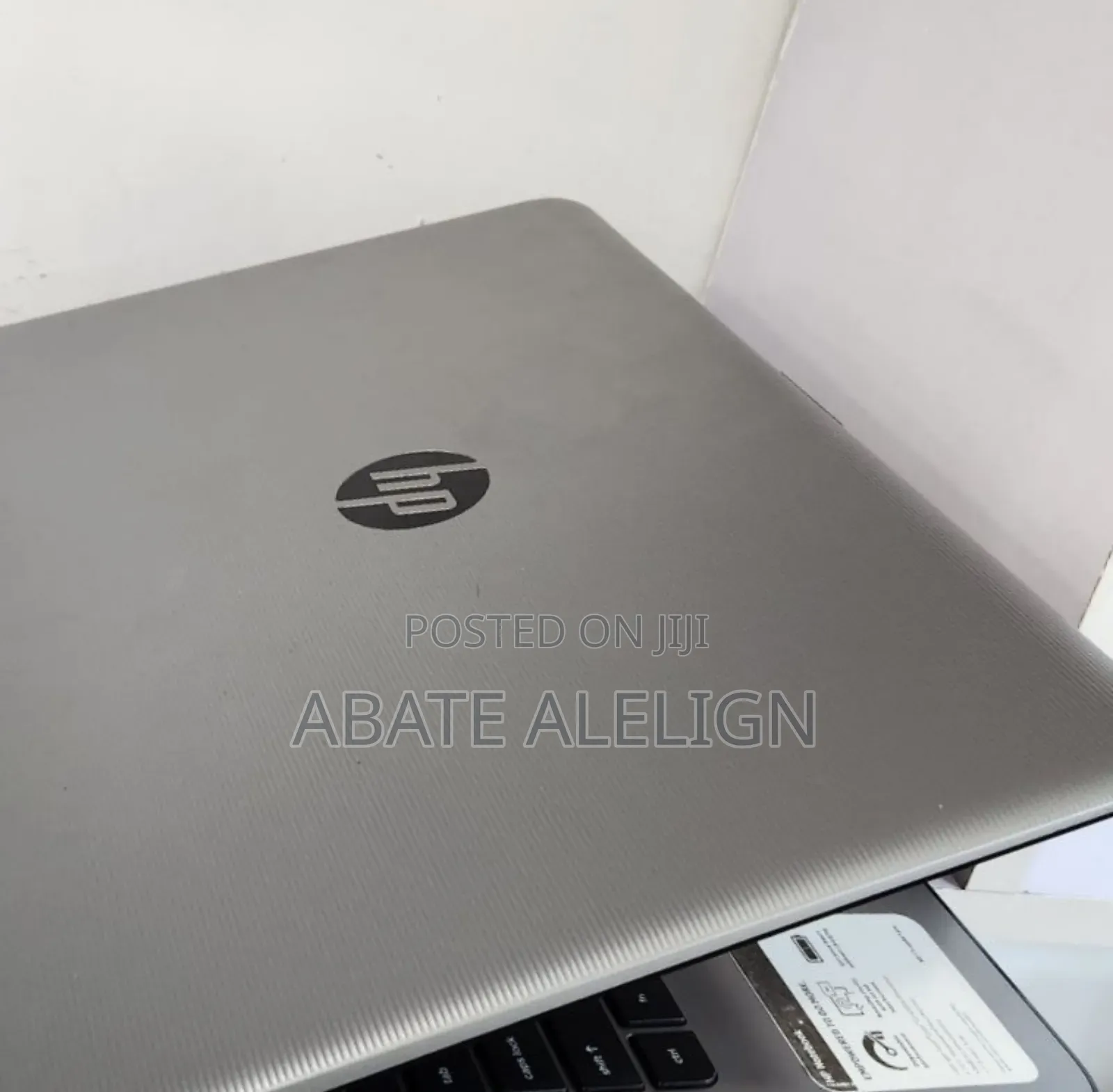 New Laptop HP Stream Notebook 4GB Intel Core i3 HDD 1T