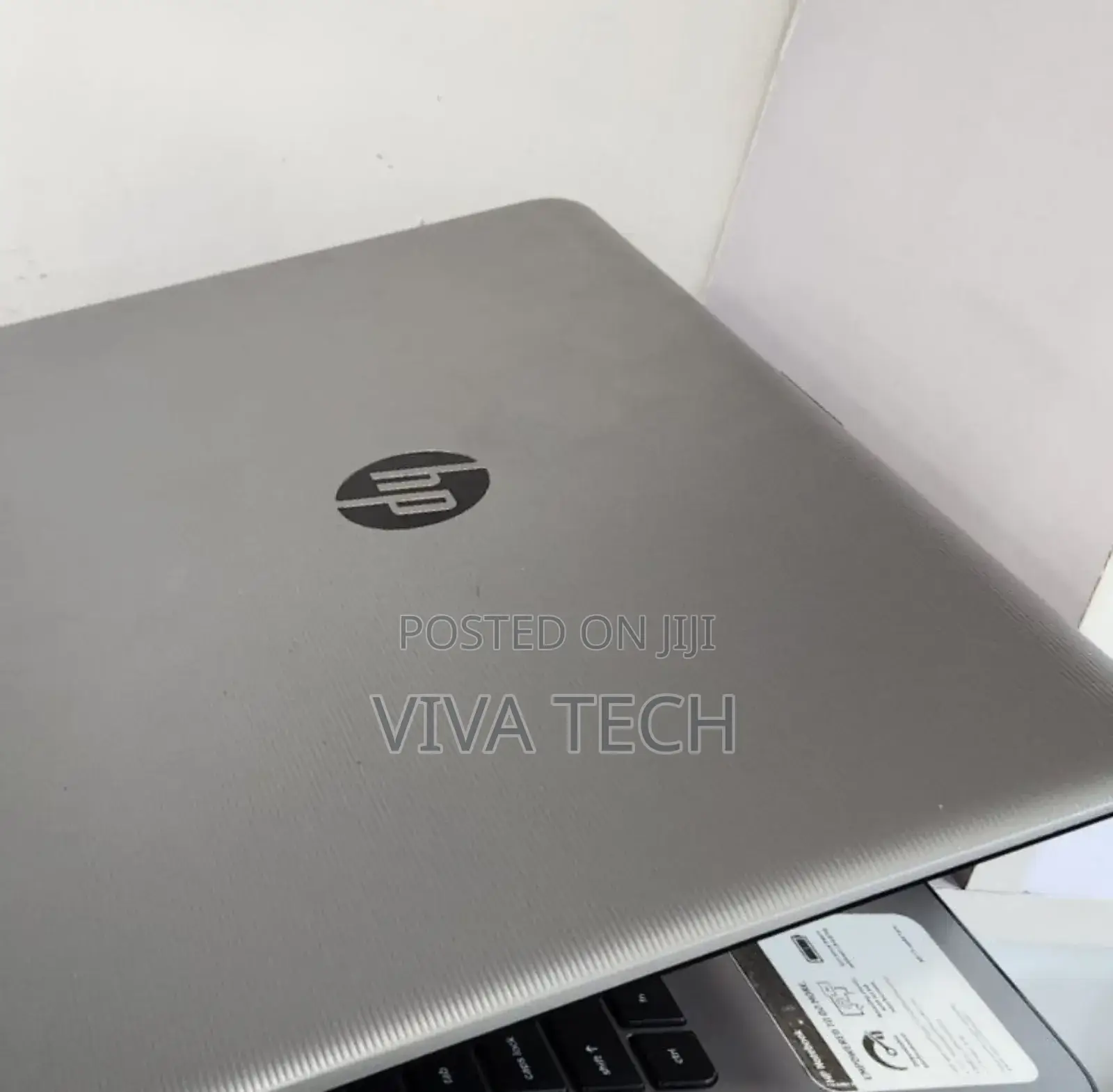 New Laptop HP Stream Notebook 4GB Intel Core i3 HDD 1T