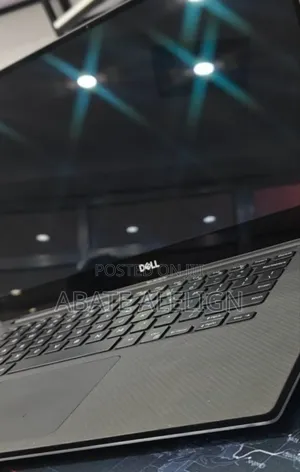 Photo - New Laptop Dell XPS 15 16GB Intel Core I7 SSD 512GB