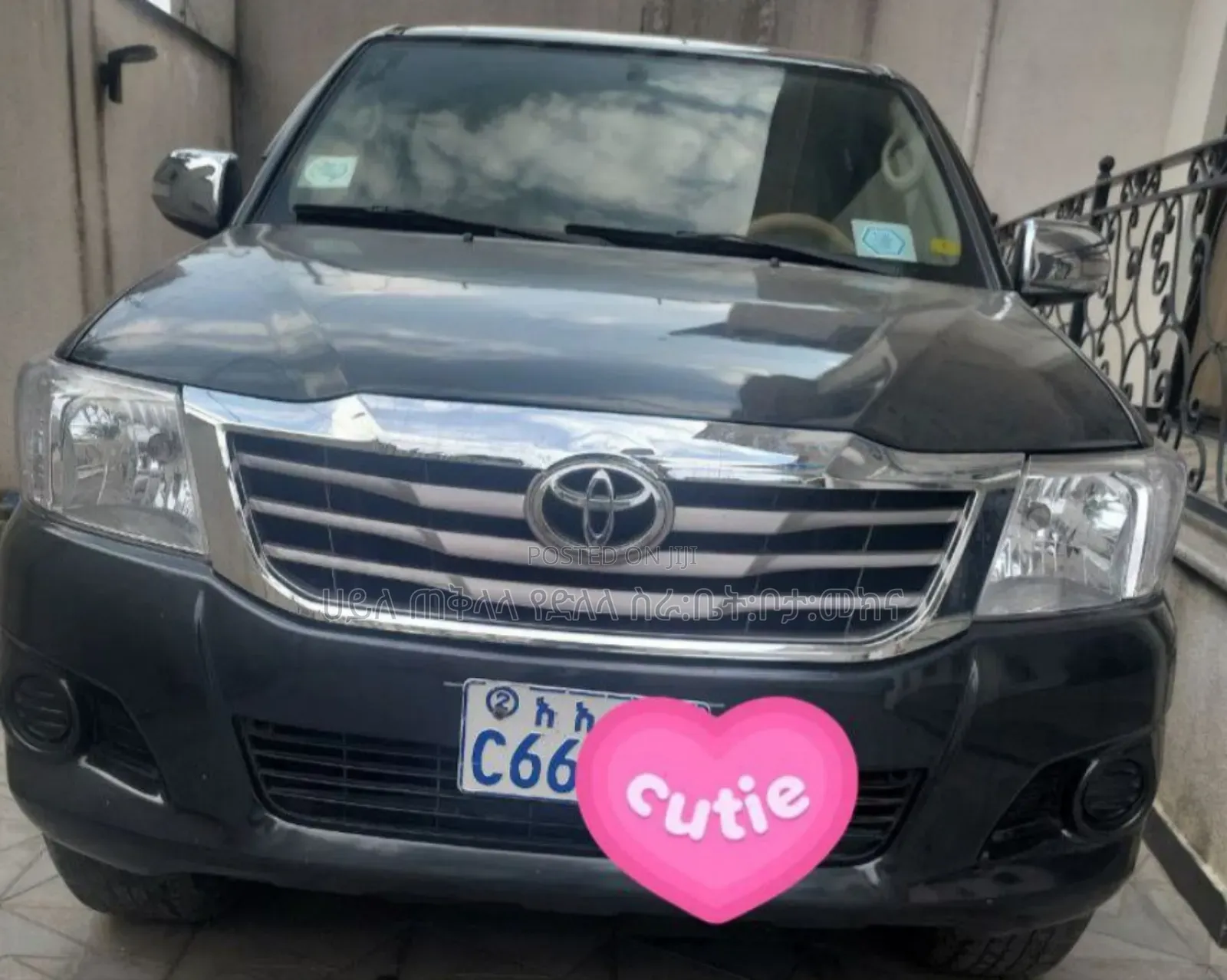 Toyota Hilux 2013 Matt Black