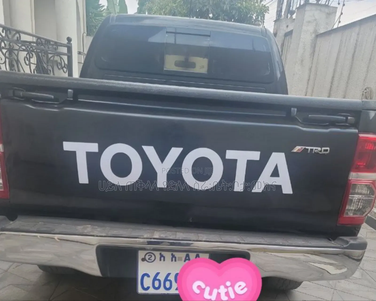 Toyota Hilux 2013 Matt Black