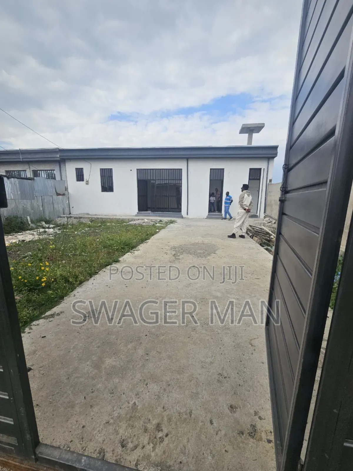 Furnished 3bdrm Villa in Tafo, Yeka for sale