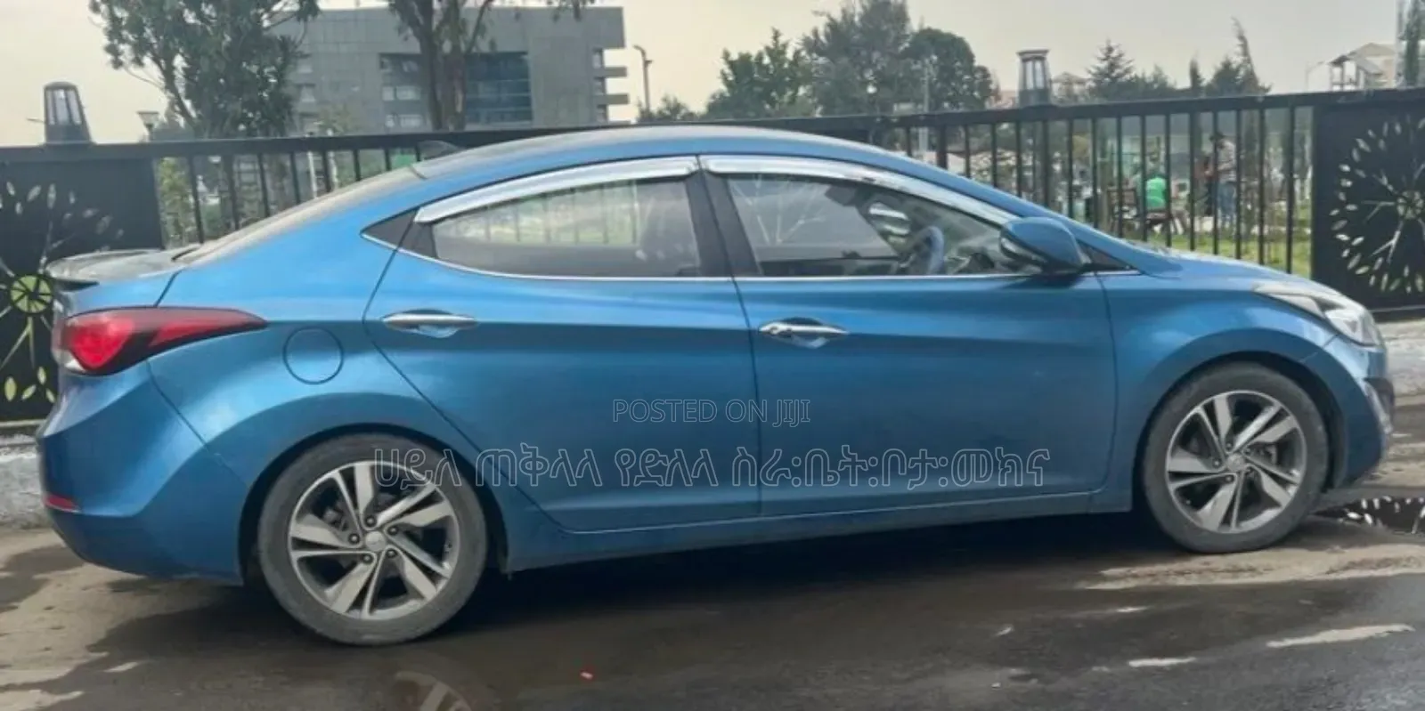 Hyundai Avante 2014 Blue